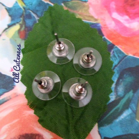 🎀 Stud Earring Set - Picture 2 of 2